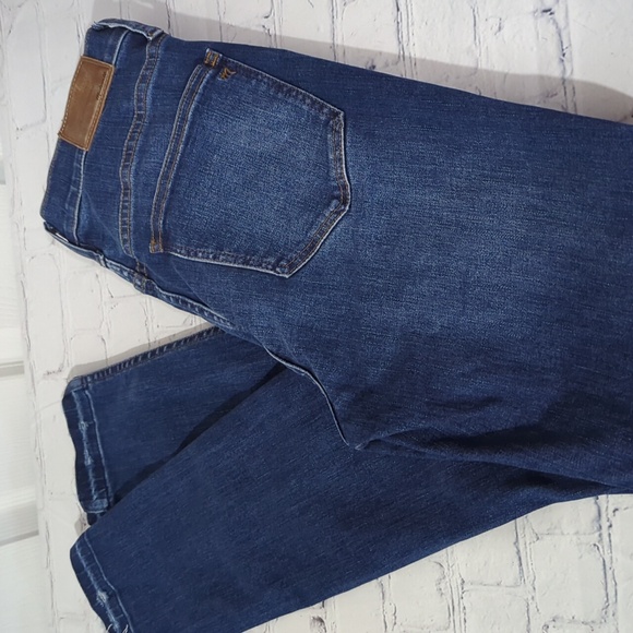 MADEWELL 10" HIGH-RISE BUTTONFLY DISTRESSED RAW HEM SKINNY JEANS (SIZE 27) - Picture 4 of 6